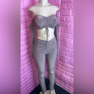 Off shoulder long sleeve two piece